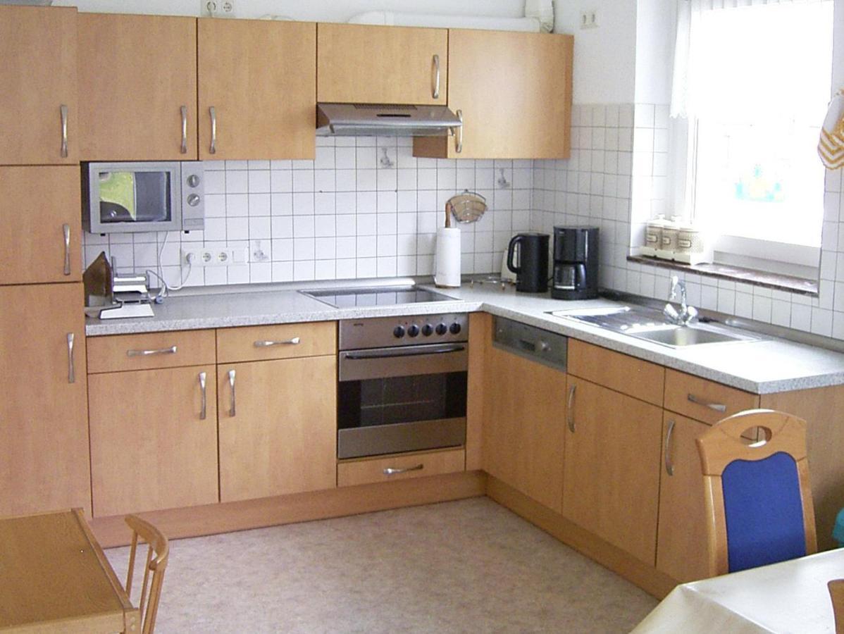 Ferienhaus Und Ferienwohnung Knappstein Möhnesee Exteriör bild